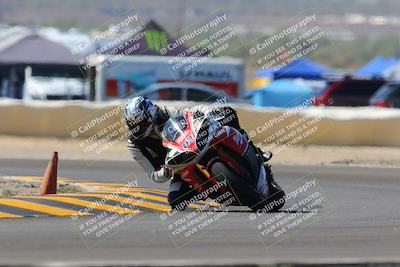 media/Oct-09-2022-SoCal Trackdays (Sun) [[95640aeeb6]]/Turn 2 (1110am)/